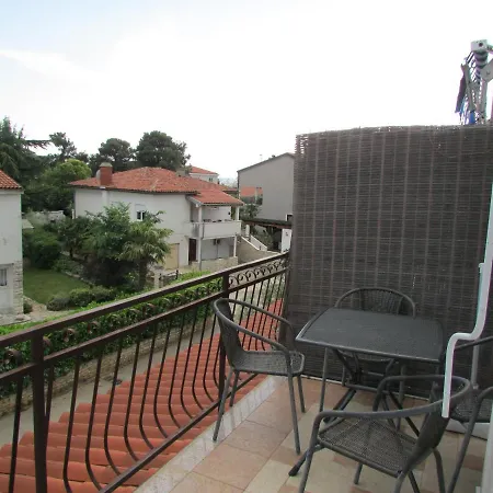 Apartments By The Sea Umag - 2528 Apartment